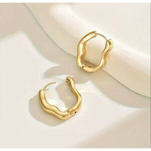 Wavy Gold Tone Hoop Earrings